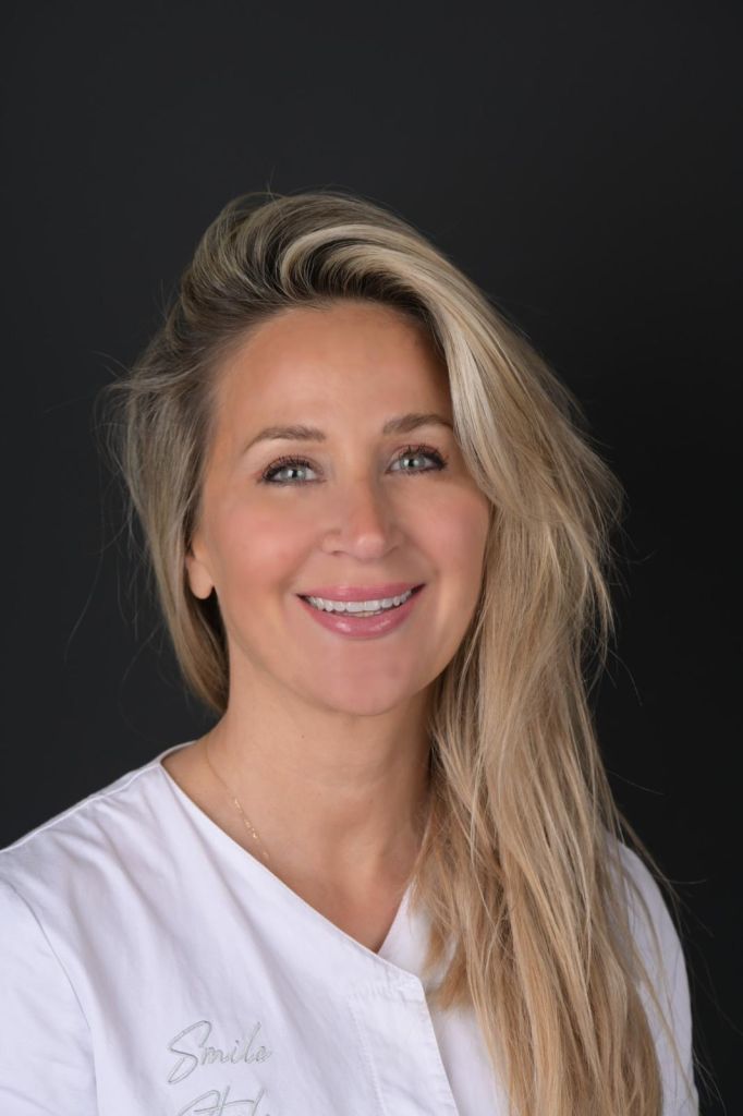 Planiranje fiksnoprotetičke terapije i dijagnostički pristup u estetskoj zoni